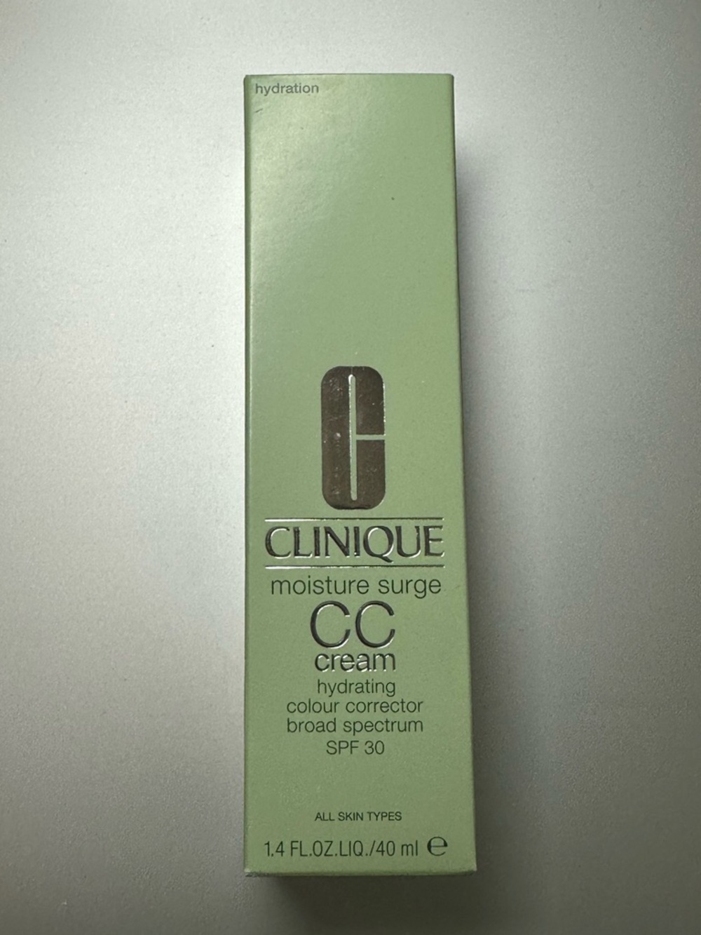 Clinique moisture surge CC cream 40ml shade light medium, NIB